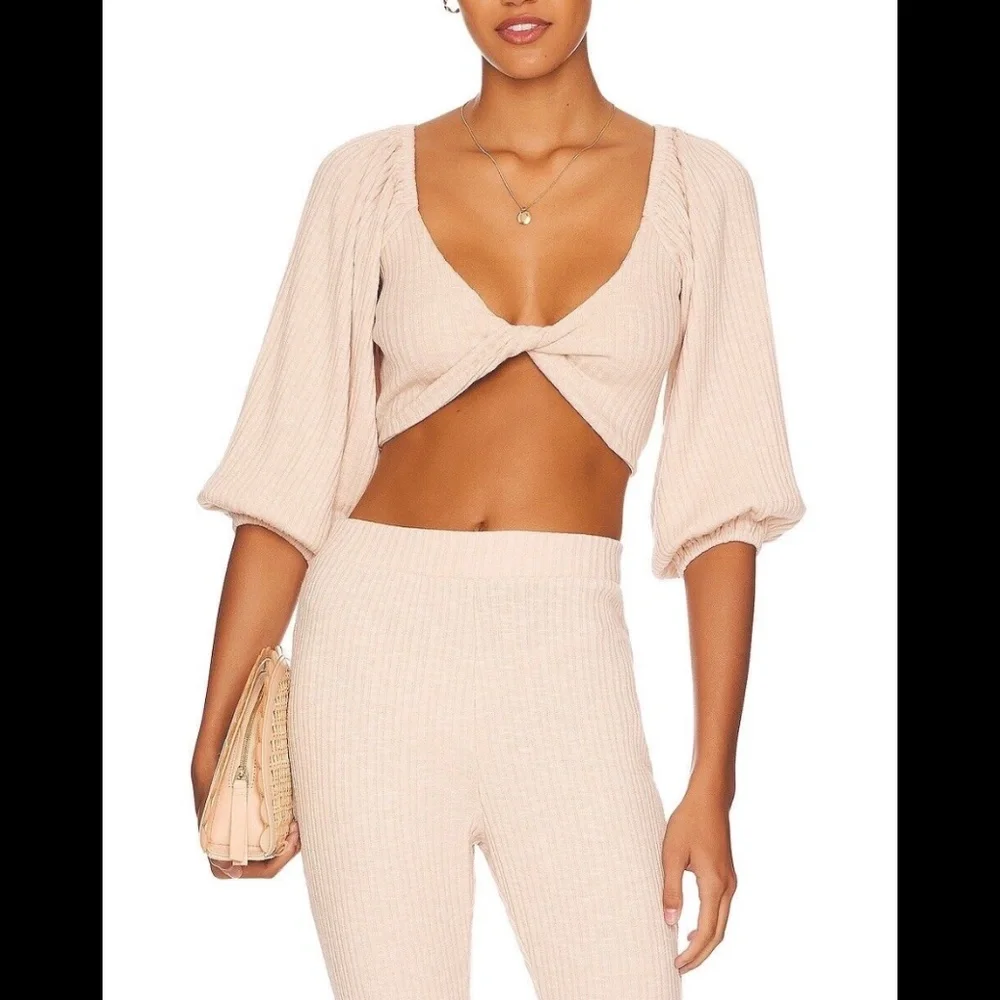 L*Space Jemma Top Twist Front Ribbed Crop Top Sand Size XL - NWT